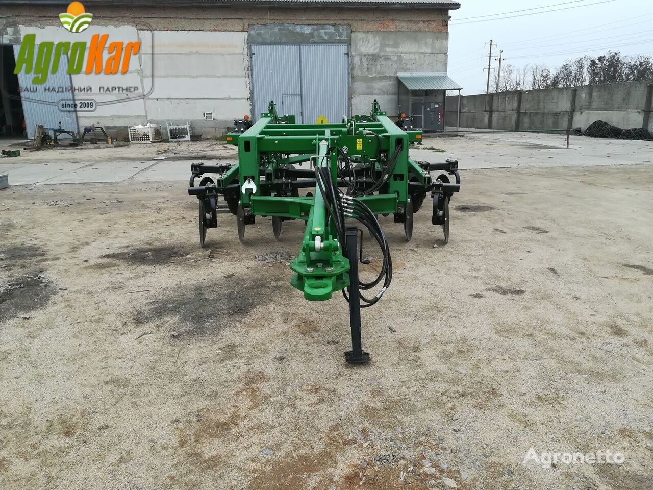 глубокорыхлитель John Deere 2700