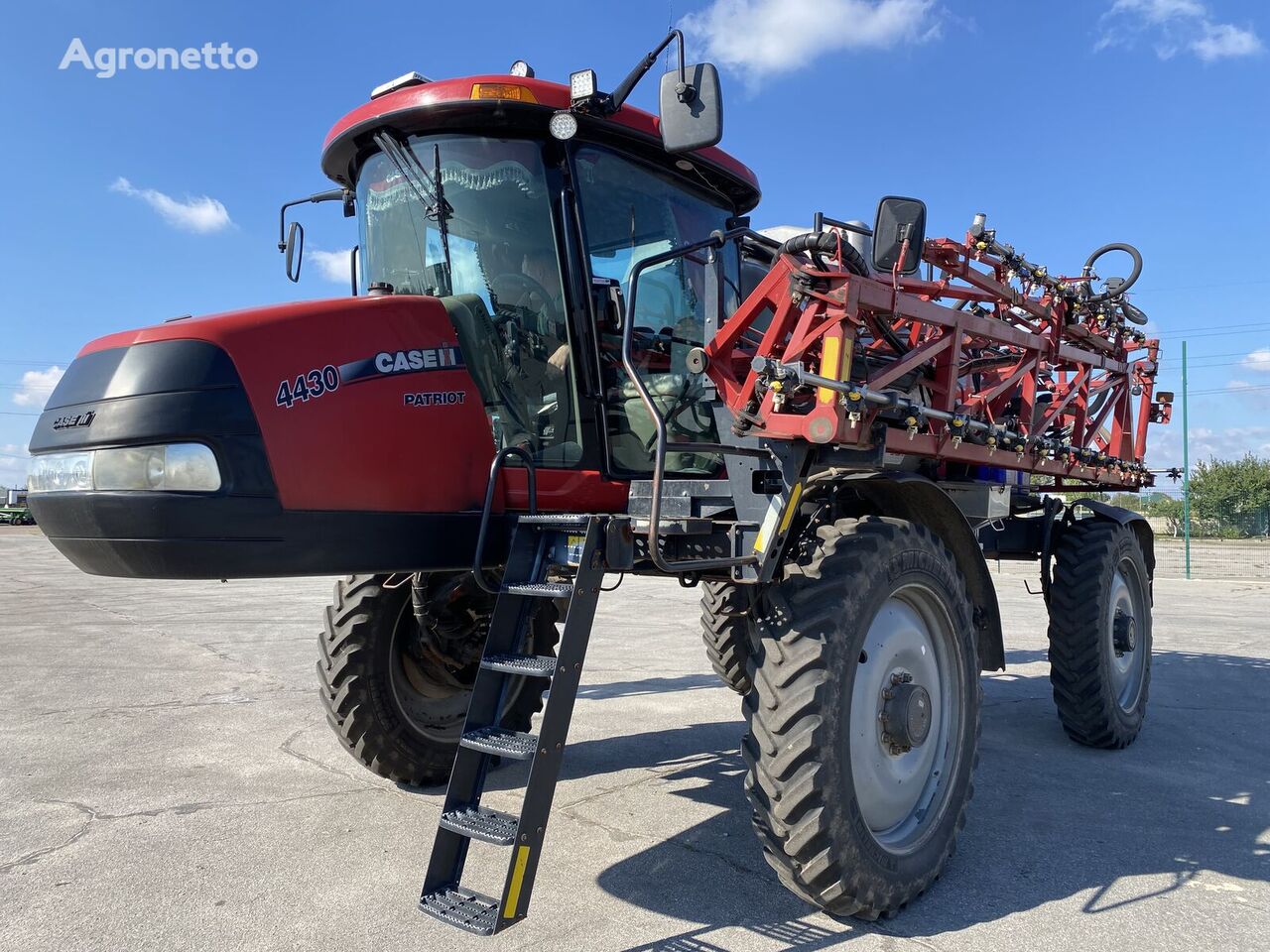 обприскувач самохідний Case IH 4430