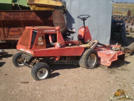 трактор-газонокосарка Jacobsen 206