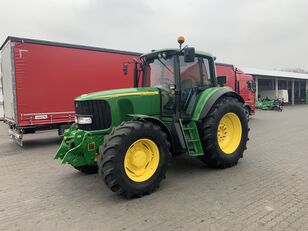 трактор колесный John Deere 6920