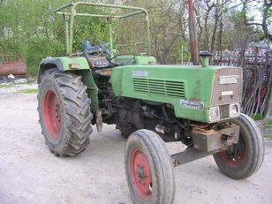 трактор колісний Fendt Farmer 105