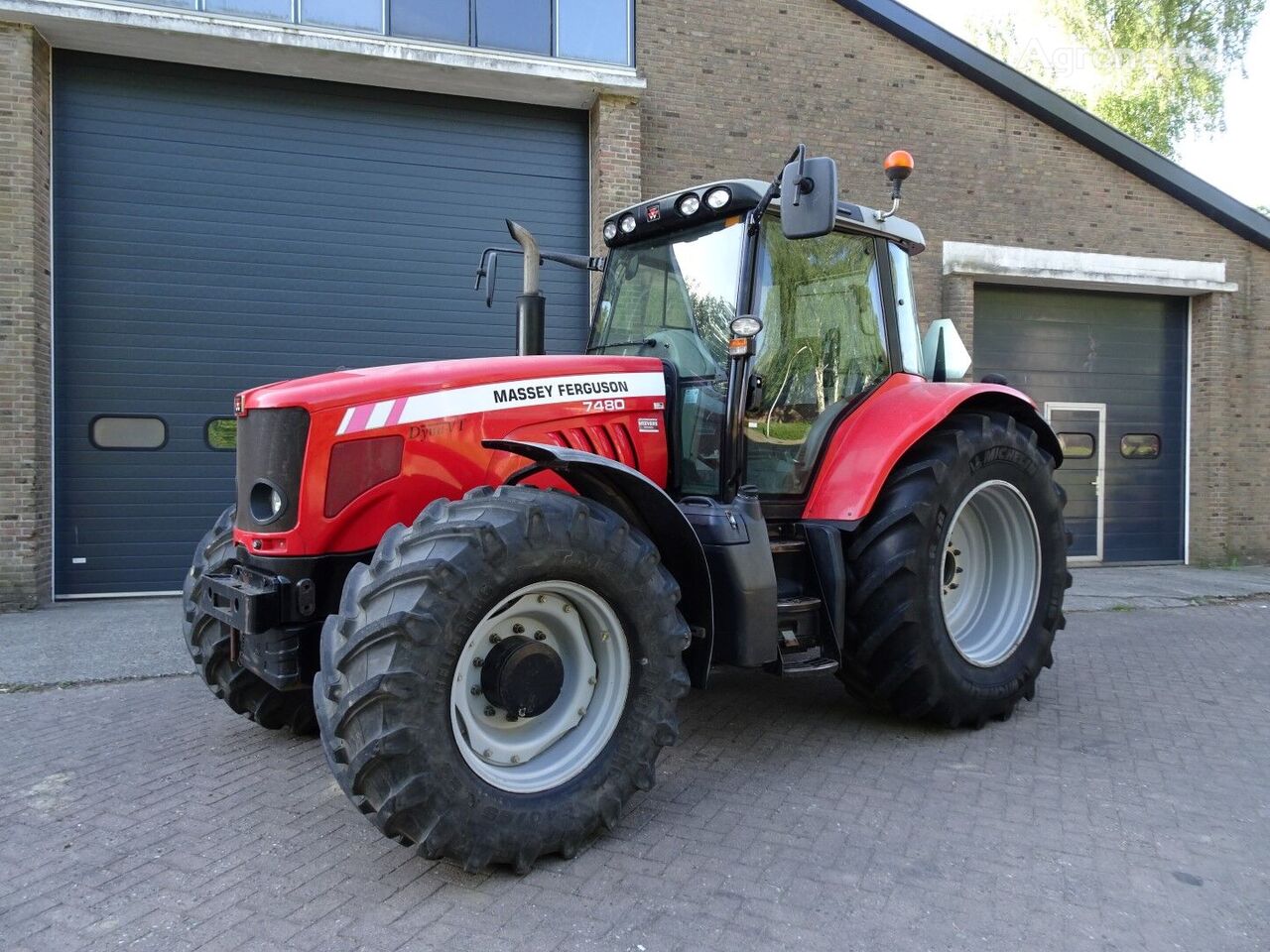 трактор колісний Massey Ferguson 7480 DYNA-VT