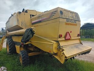 зерноуборочный комбайн New Holland TX68