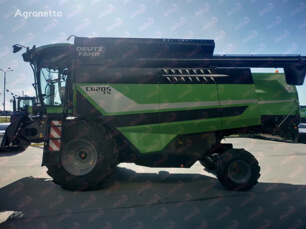 новий зернозбиральний комбайн Deutz-Fahr С6205TS