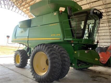 зернозбиральний комбайн John Deere 9770 STS